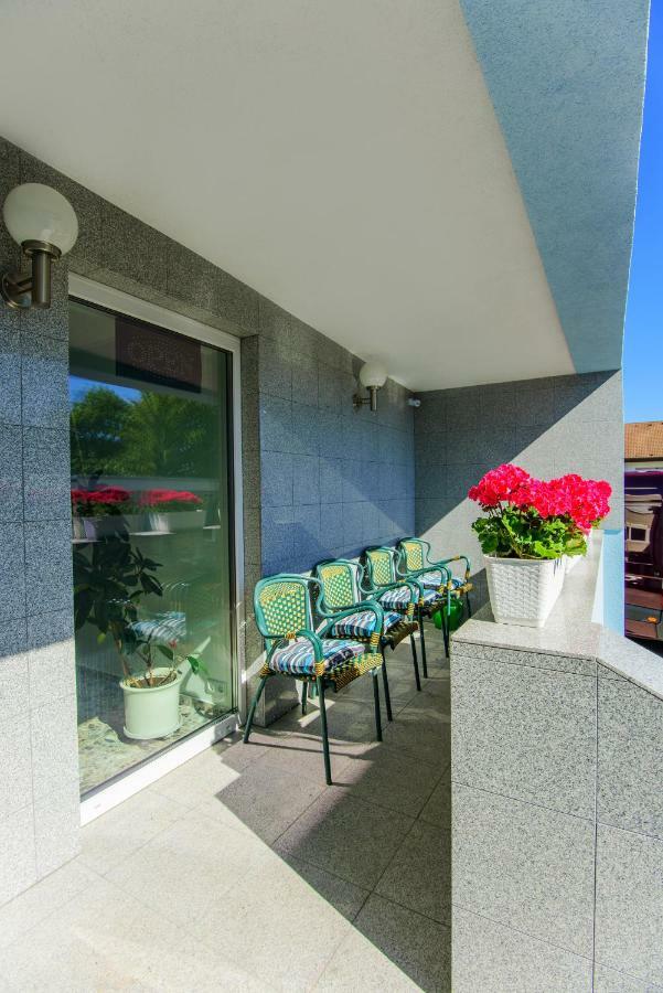 S-Hof Hotel Sonnenbuhl Exterior photo